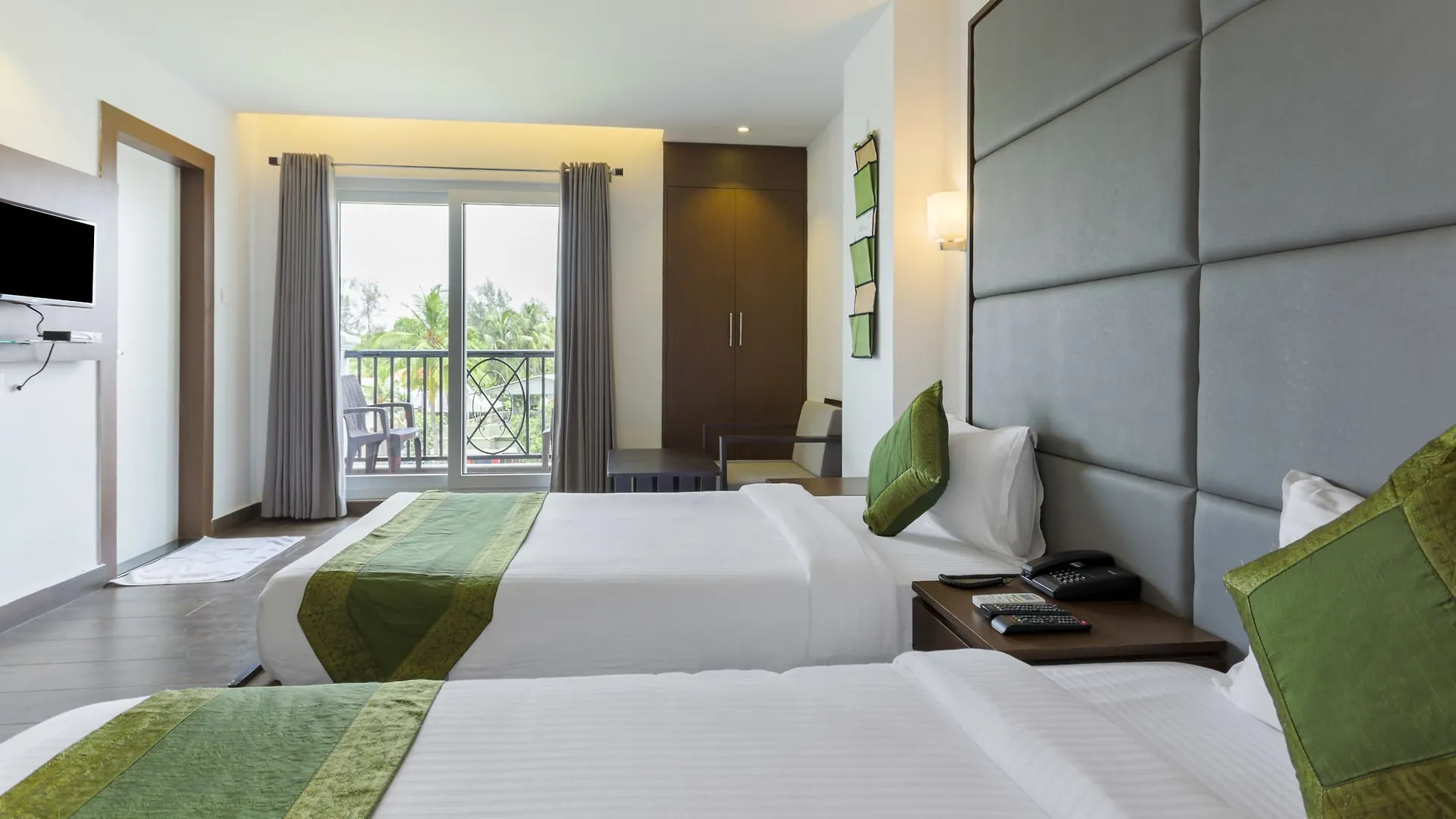 Hotel Crown Suites Kochi